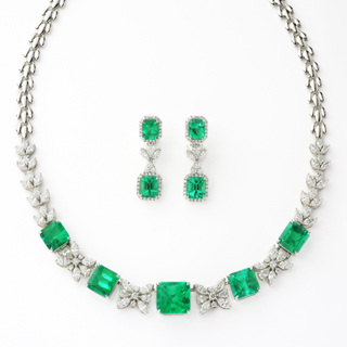 Pt NonOil Emerald Necklace GRS NonOil Green Colombia Nc30.49ct Pe8.67ct